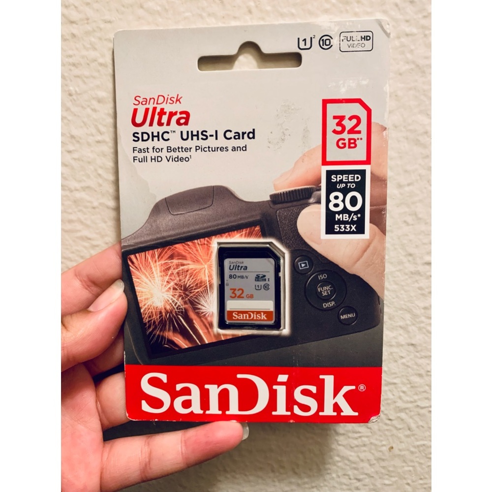SanDisk- NEW 32 GB Ultra SDHC UHS-I Card